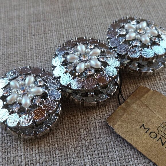 Monet Women Bracelet PEARLS Forever Stretched Wrist Band Fashion Jewelry - Picture 7 of 11